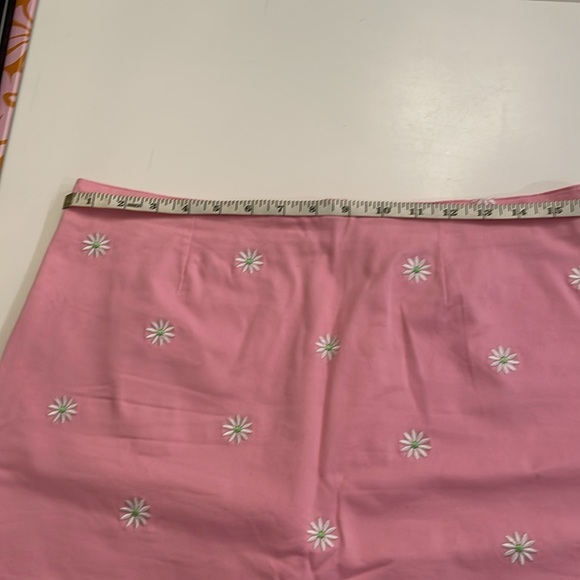 Lilly Pulitzer ladies skirt size 10 - Picture 4 of 6